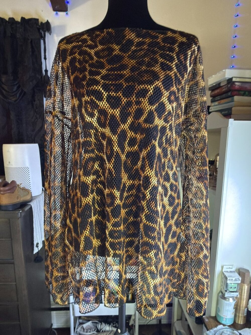 Blumin Leopard Print Mesh Top